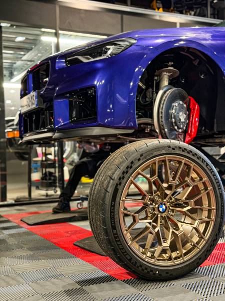 Spécialiste de la rénovation des jantes à Bron