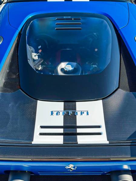 Votre Ferrari 849 Testarossa mérite une protection absolue. KapitalCar'e à Lyon applique le film XPEL Ultimate Plus pour préserver sa valeur et son éclat sur le long terme.