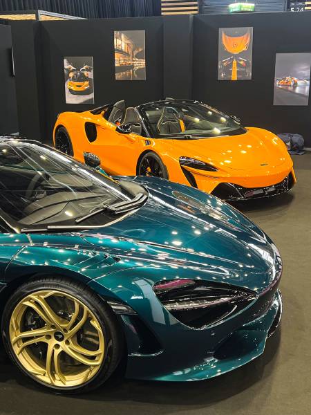 Présence de la marque McLaren lors du Salon de l'Auto à Lyon 2025