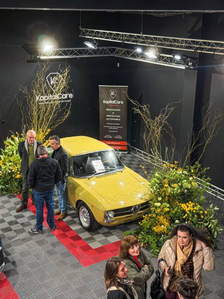 KapitalCar'e a accueilli le club V8V12 à Lyon pour une journée d'exception autour de la Passion Automobile et des voitures de prestige.
