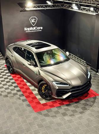 Notre zone d'activité pour ce service Centre detailing à Grenoble 38 en Isère pour rénovation intérieure complète d’une voiture de luxe avec sièges cuir et tableau de bord usés